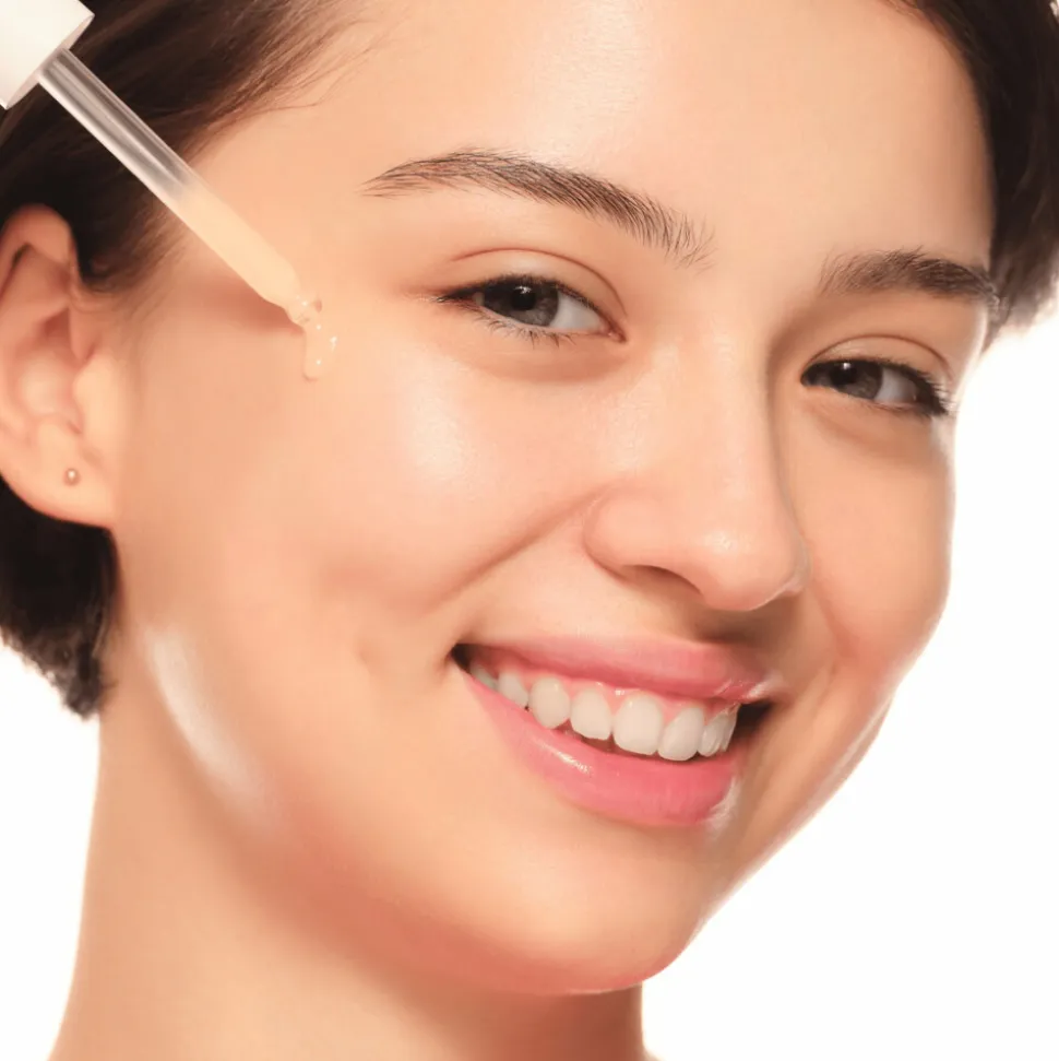 essence Hello, Good Stuff! Glow-C Serum 30 ml