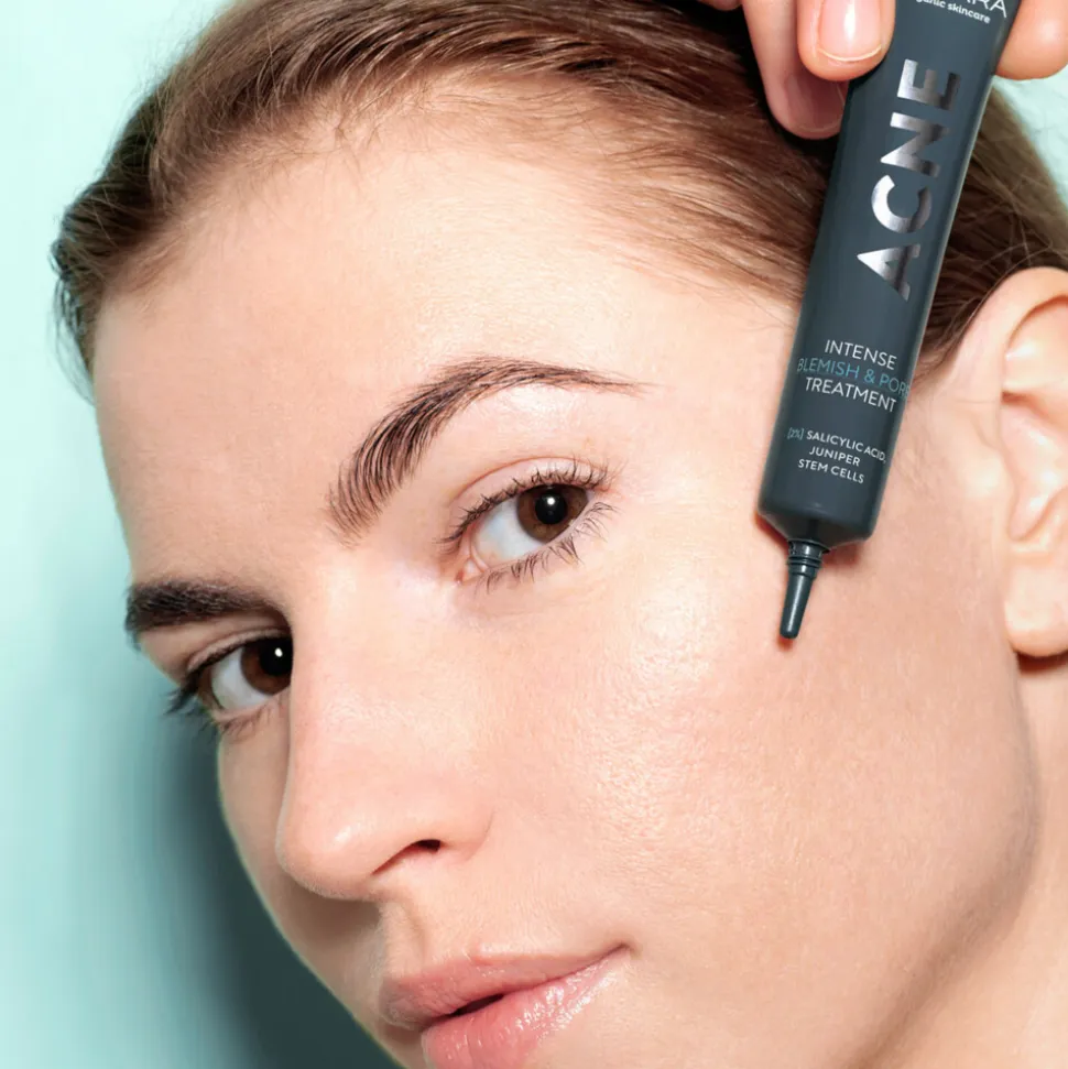 Madara Acne Intense Onzuiverheden en Poriën Behandeling 20 ml