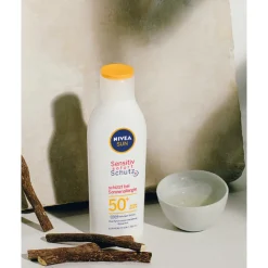 NIVEA Sun Sensitive Anti-Allergie Zonnemelk SPF 50 200 ml
