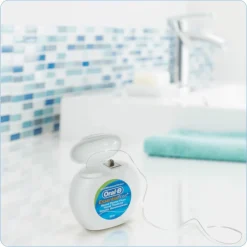 Oral-B Essential Floss Mint 50 meter