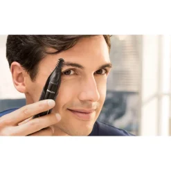 Philips Neus-, Oor- en Wenkbrauwtrimmer Series 5000 NT5650/16 1 set