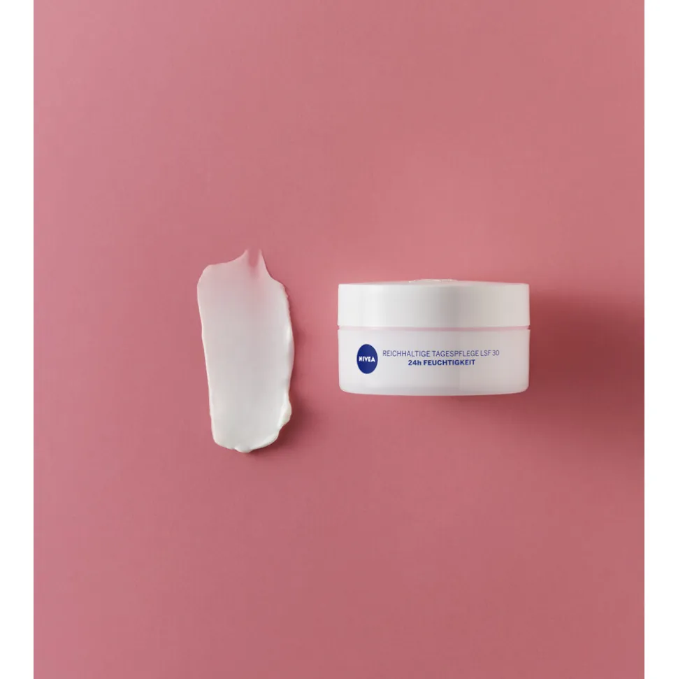 3x NIVEA Dagcrème Voedend SPF 30 50 ml
