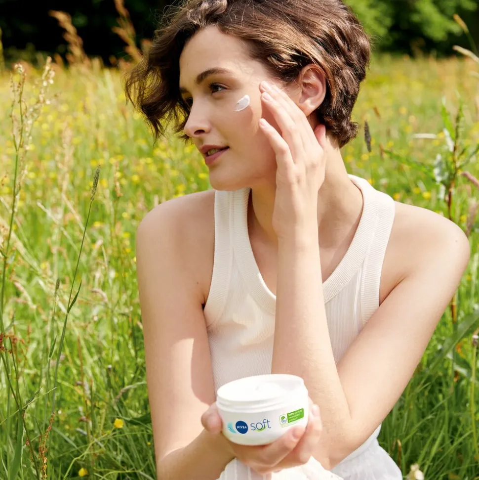 3x NIVEA Soft Crème Pot 200 ml
