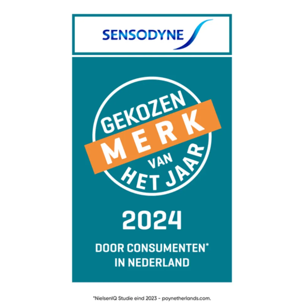 6x Sensodyne Tandenborstel Gevoeligheid & Tandvlees